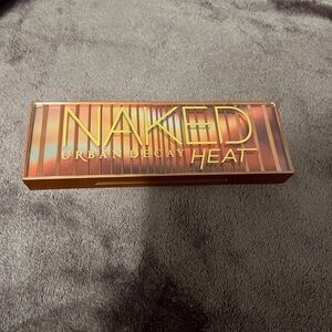 Urban Decay Cosmetics
Naked Heat Eyeshadow Palette